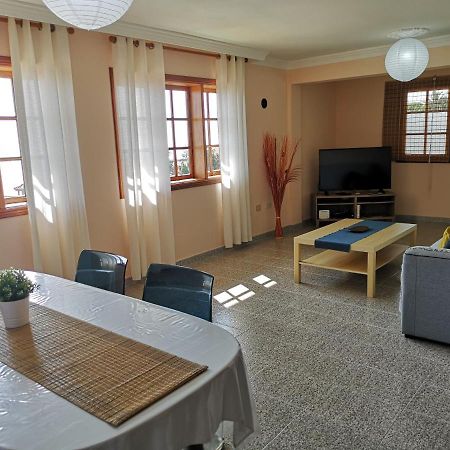 Sea And Mountain View Apartment Los Llanos De Aridane Exteriör bild
