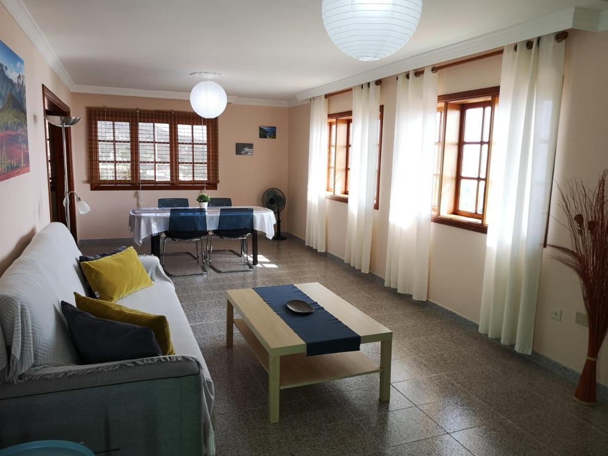 Sea And Mountain View Apartment Los Llanos De Aridane Exteriör bild